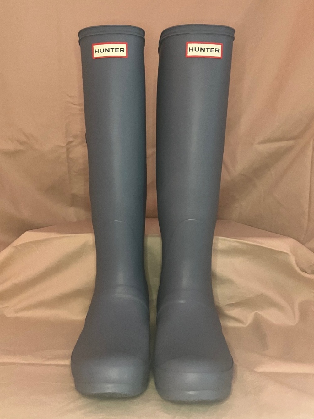 Classic tall Hunter rain boots